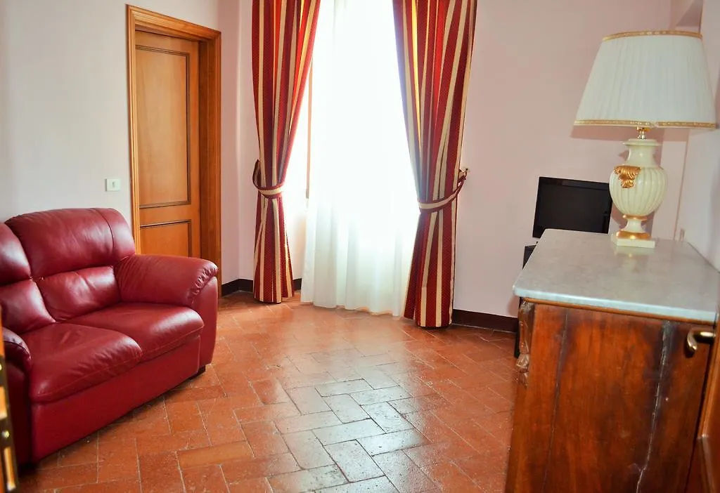 Hotel Oasi Neumann Cortona 3*,  Italia