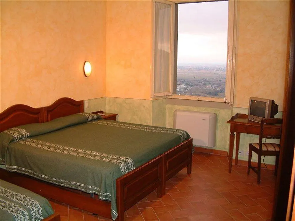 Hotel Oasi Neumann Cortona