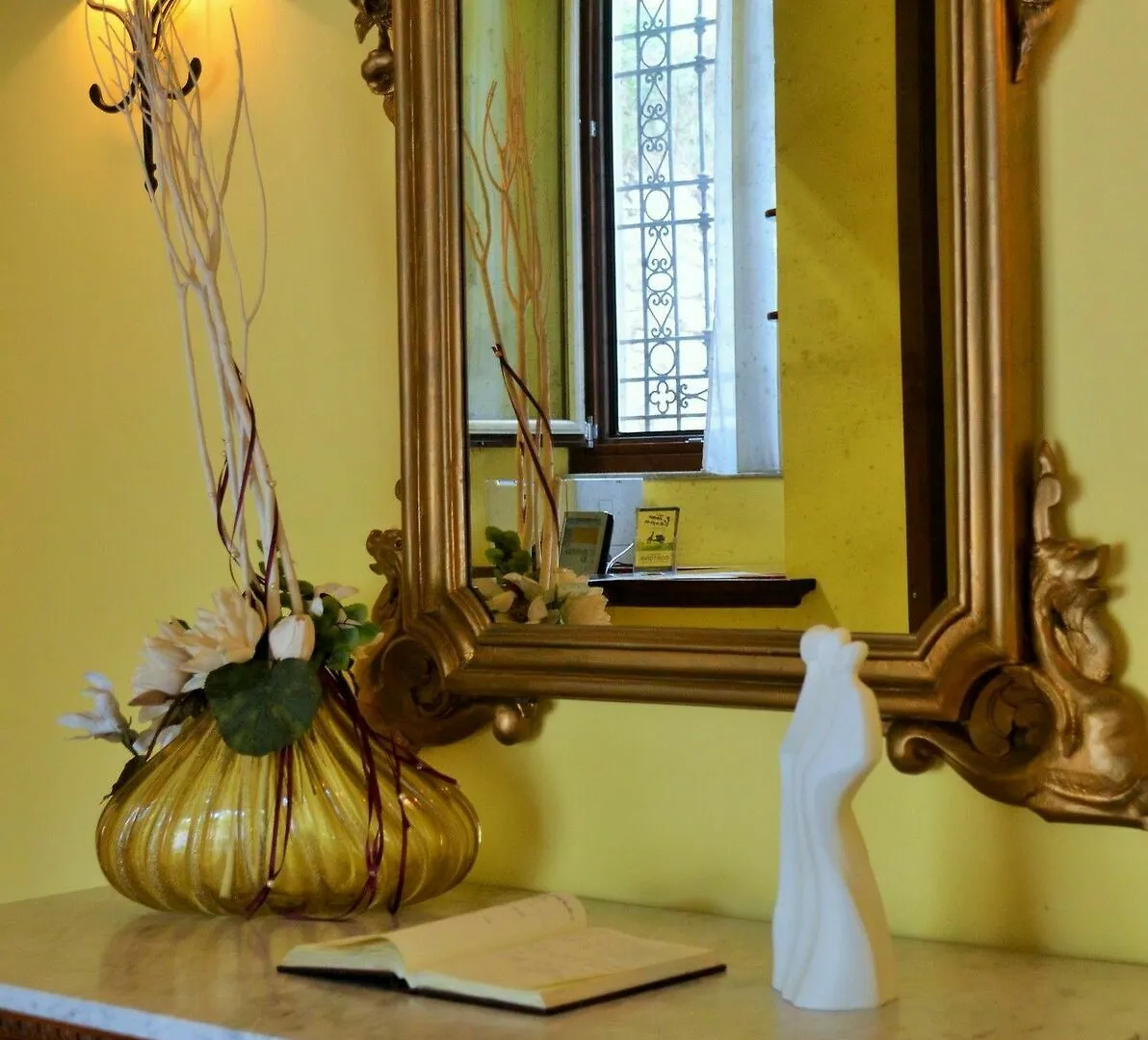 Hotel Oasi Neumann Cortona 3*,